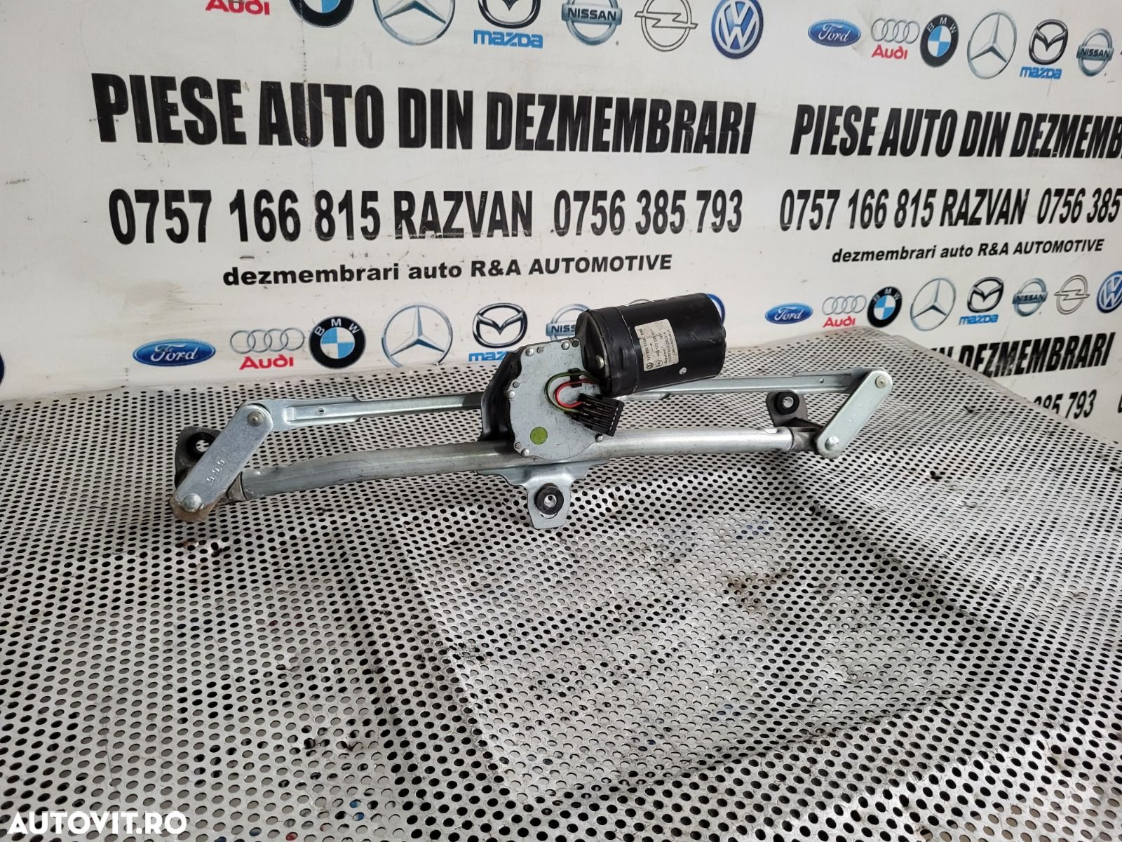 Ansamblu Motoras Stergatoare Vw Golf 4 Bora Dezmembrez Vw Bora - 1