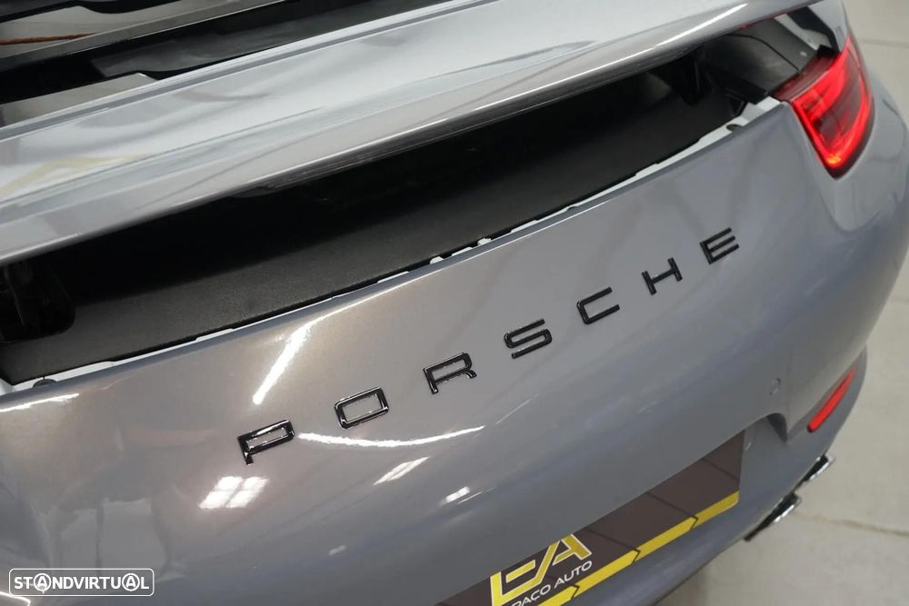Porsche 911 (991) - 8