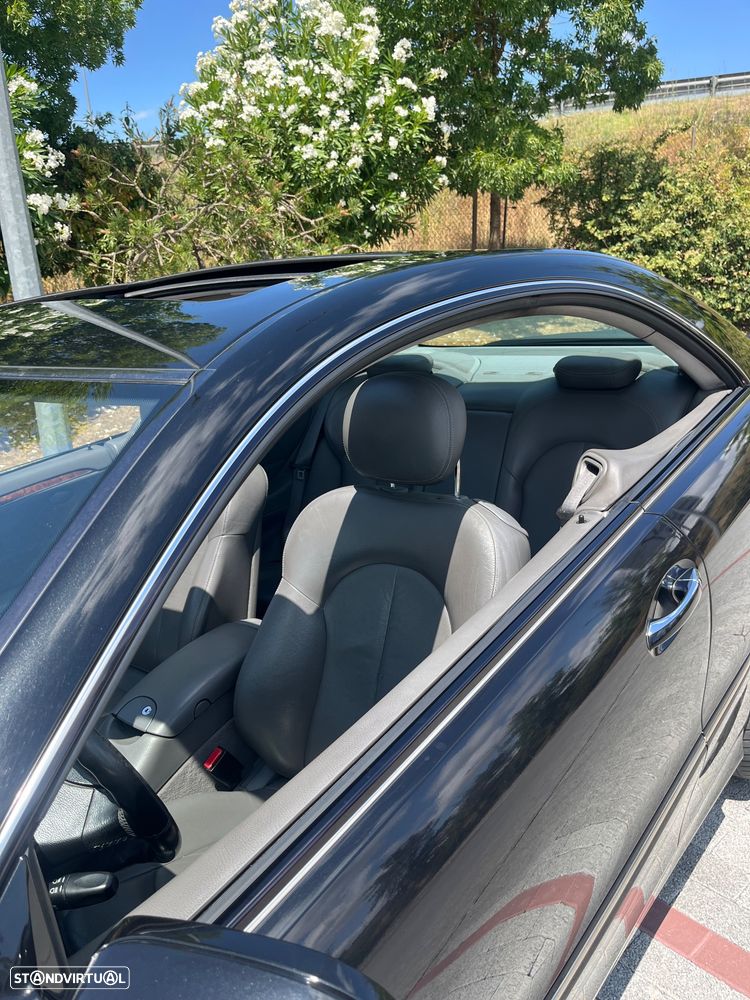 Mercedes-Benz CLK 220 CDi Elegance Aut. - 9