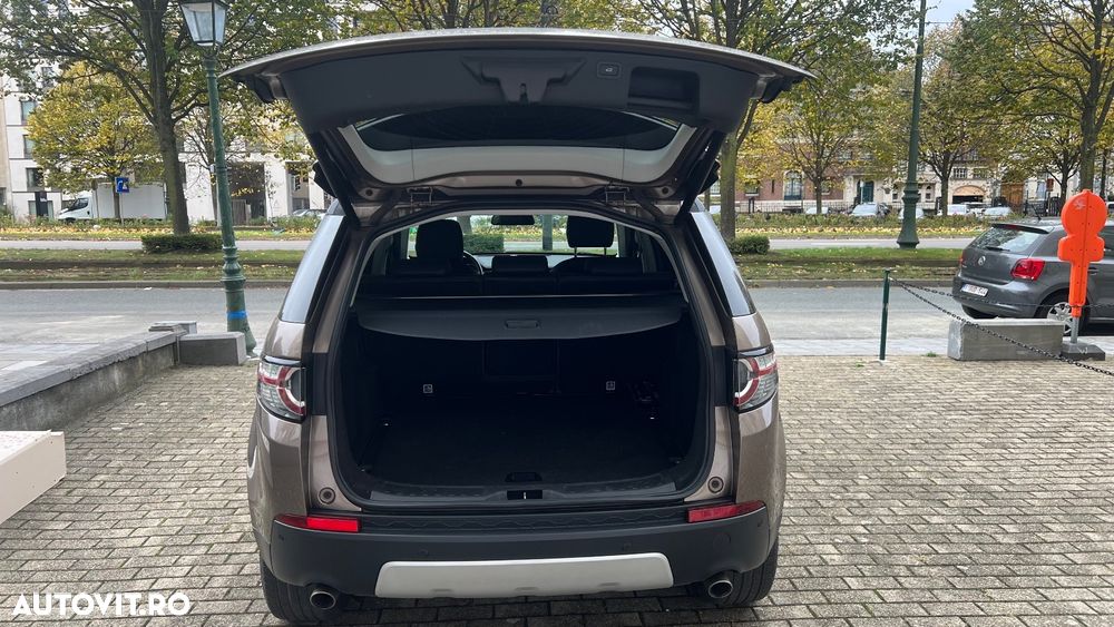 Land Rover Discovery Sport - 8