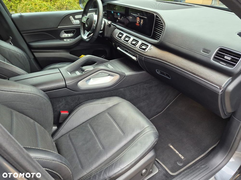 Mercedes-Benz GLE 350 e 4Matic 9G-TRONIC AMG Line - 11