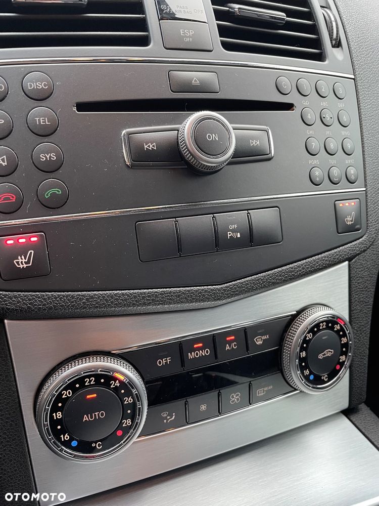 Mercedes-Benz Klasa C - 29