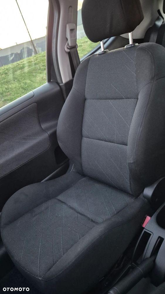 Peugeot 207 1.4 16V U Move - 19