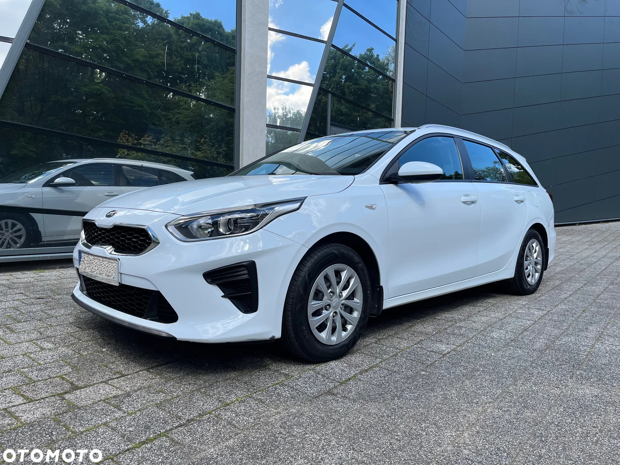 Kia Ceed 1.6 CRDi SCR S - 17