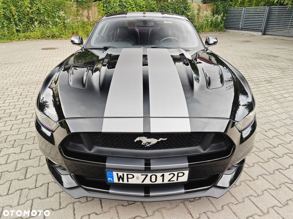 Ford Mustang - 5