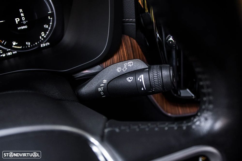 Volvo XC 60 2.0 T8 PHEV Inscription Expression AWD - 16