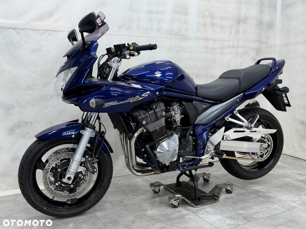 Suzuki Bandit - 22