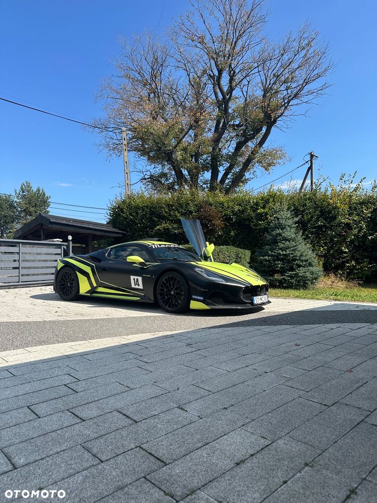 Maserati MC20 DCT - 3