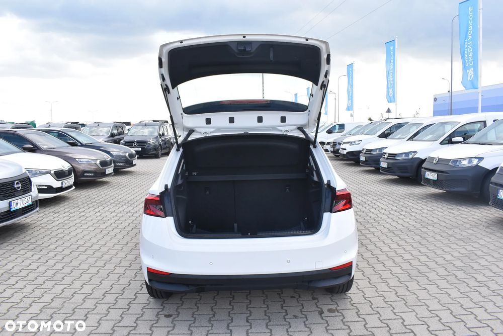 Skoda Fabia 1.0 Ambition - 13