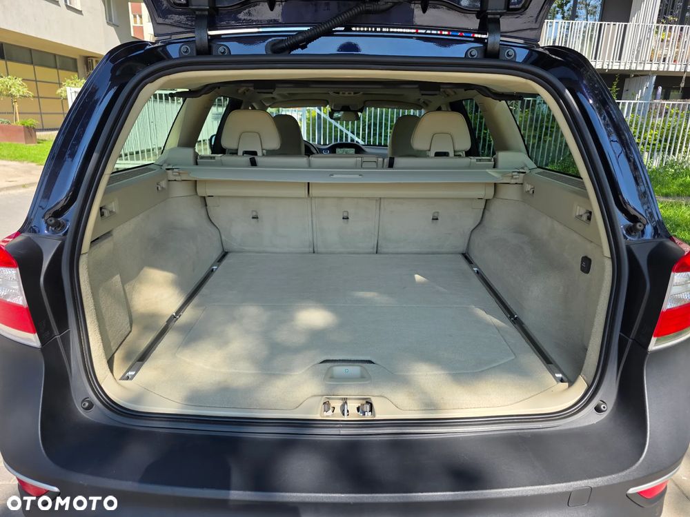 Volvo XC 70 D4 AWD Summum - 27