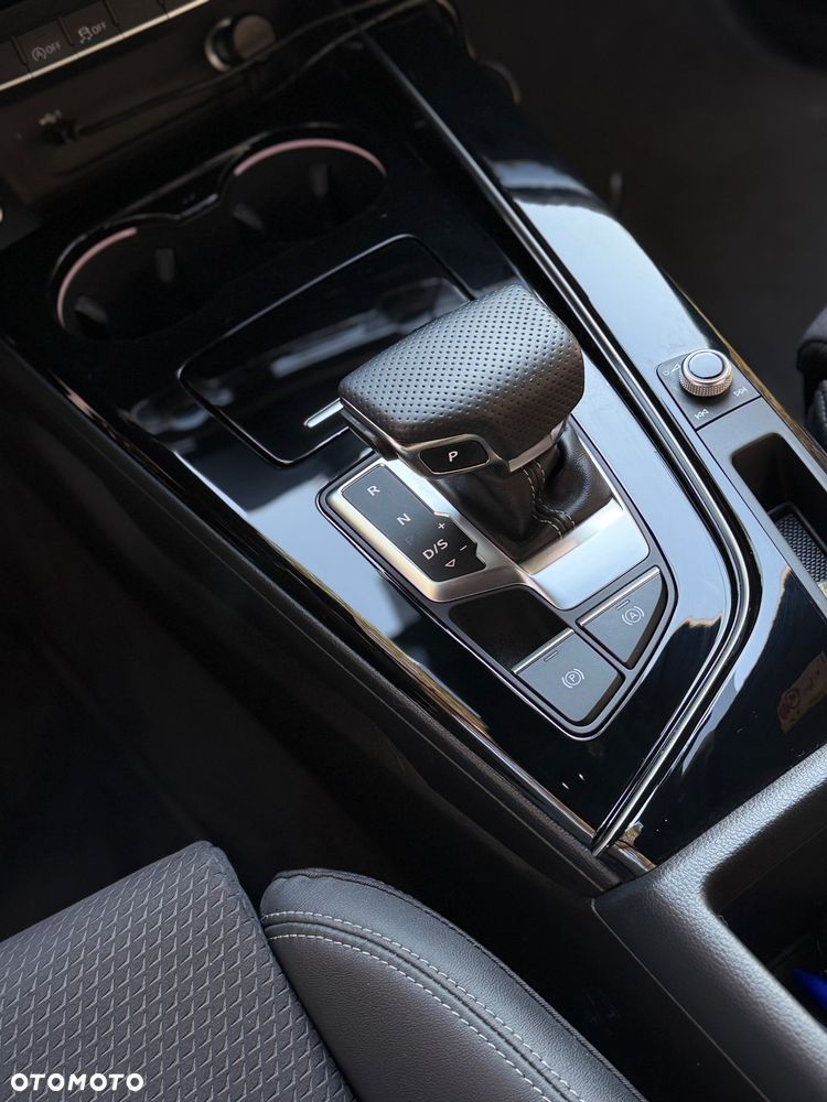 Audi A4 Limousine - 21