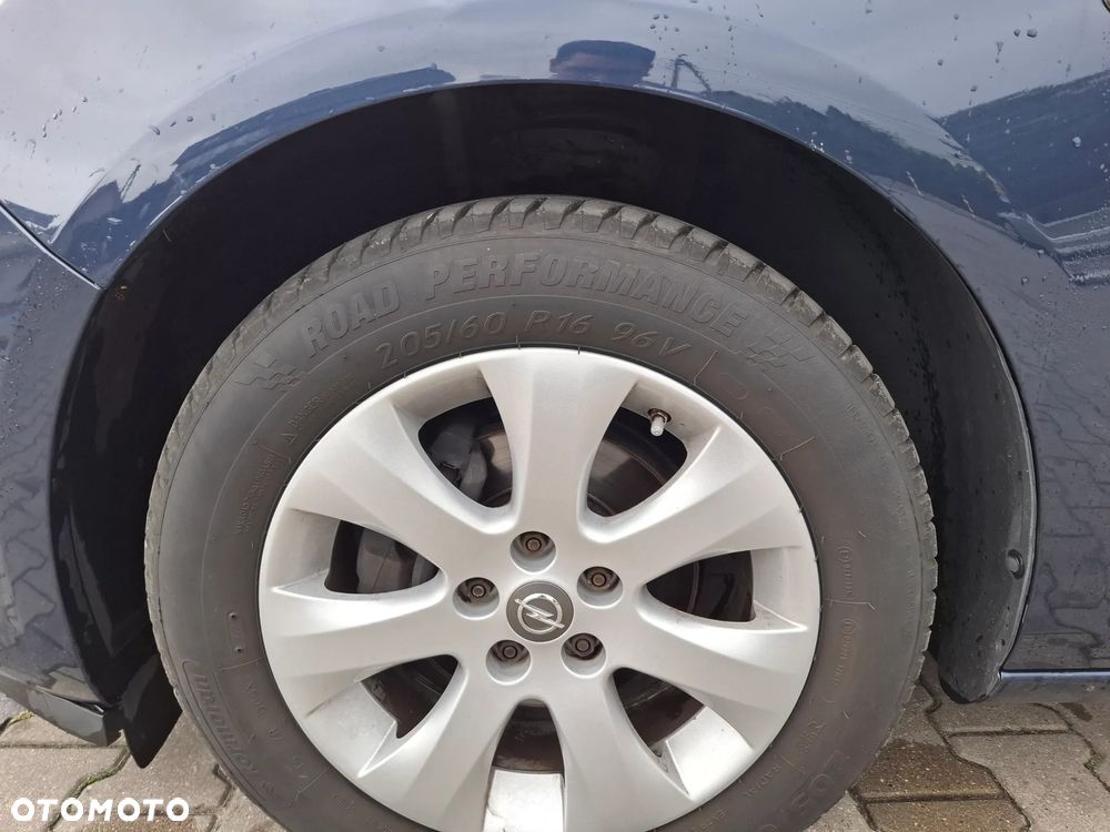 Opel Astra IV 1.6 Active - 31