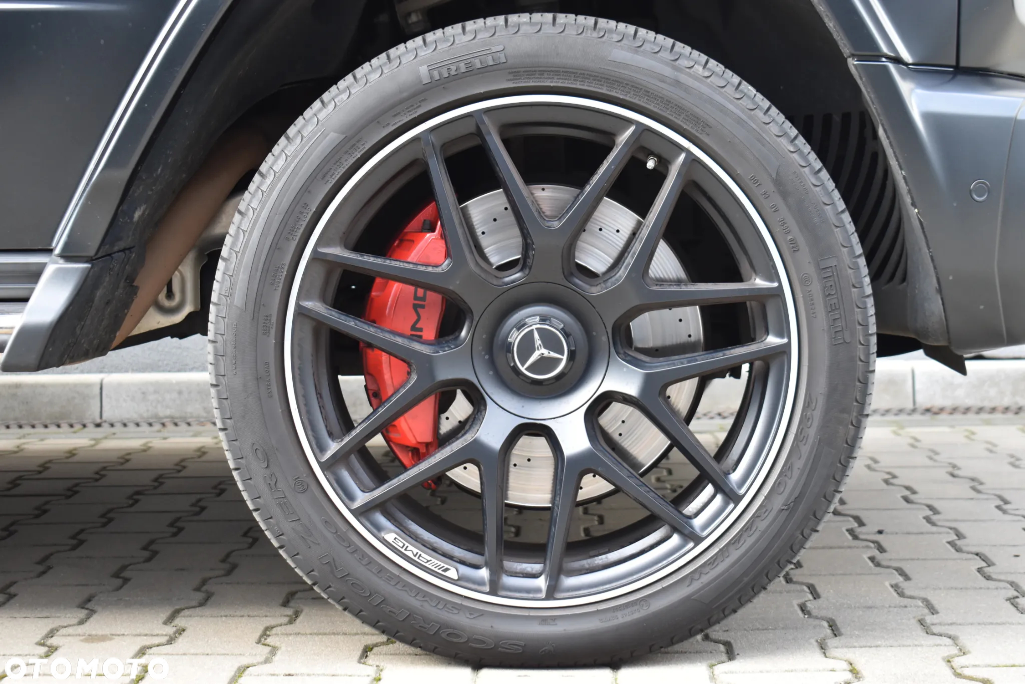 Mercedes-Benz Klasa G AMG 63 AMG Speedshift 9G-TRONIC - 11