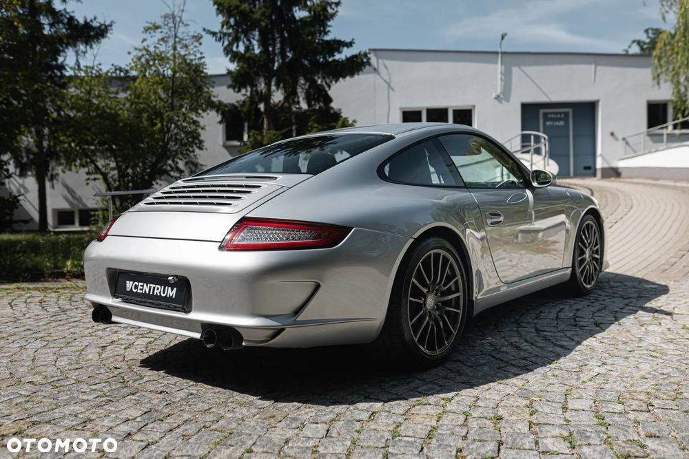 Porsche 911 Carrera Tiptronic S - 11