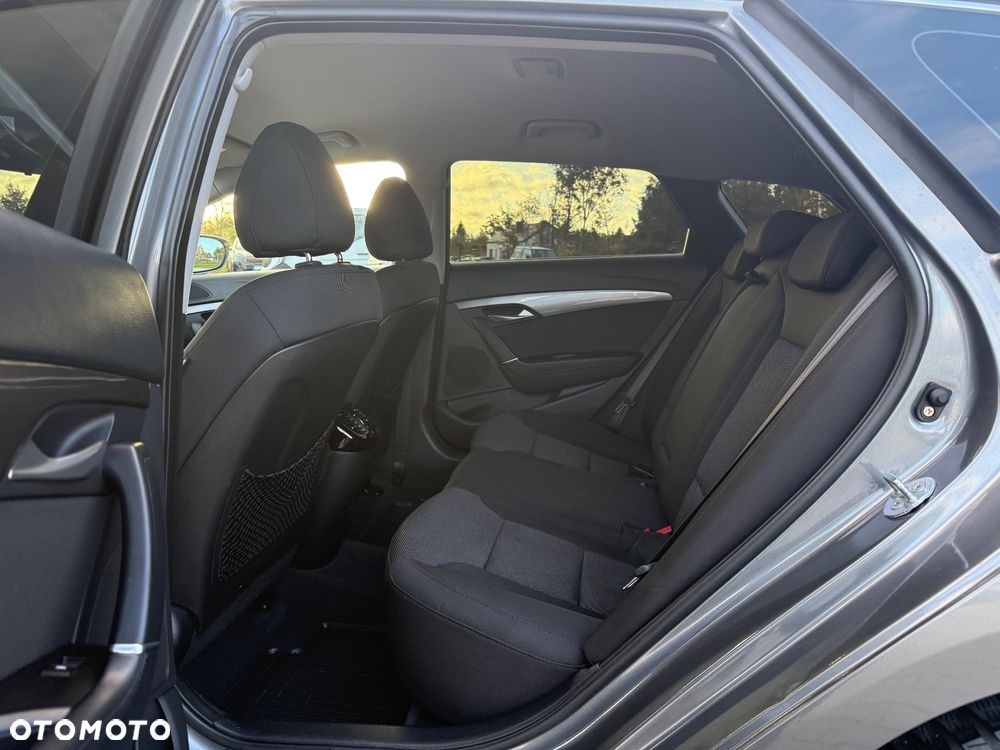 Hyundai i40 1.7 CRDi Comfort + - 20