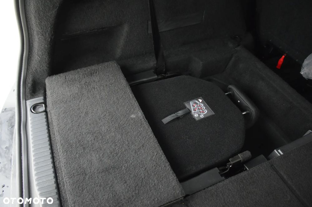 Citroën C4 Grand Picasso BlueHDi 150 EAT6 Exclusive - 22