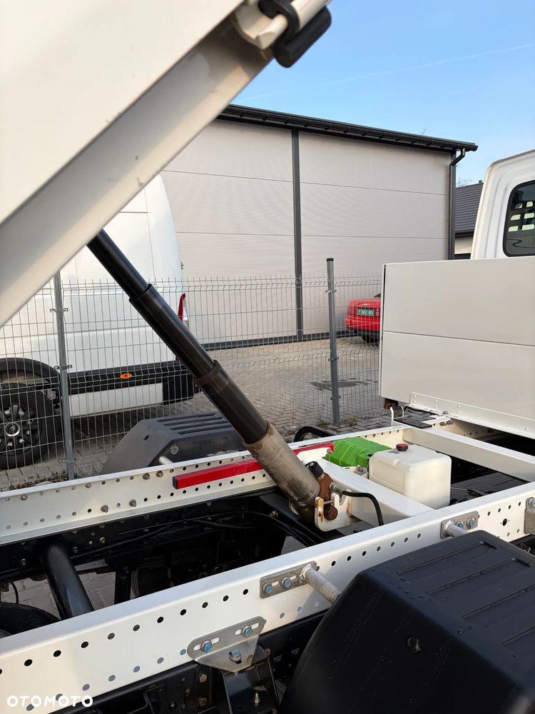 Iveco Daily - 23