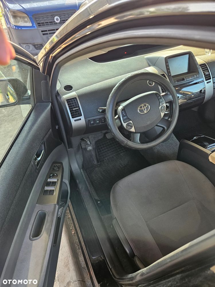 Toyota Prius 1.5 VVT-i Prestige - 9