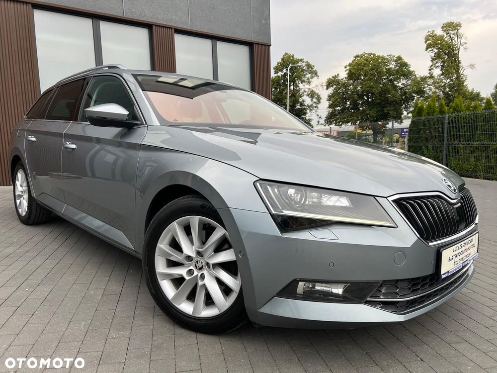 Skoda Superb 2.0 TDI DSG Style - 8