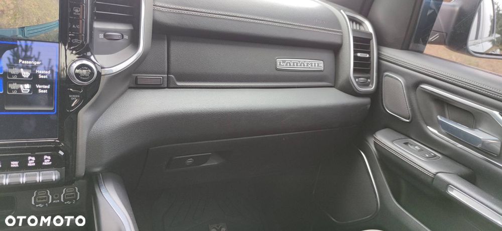 RAM 1500 Crew Cab Laramie - 1