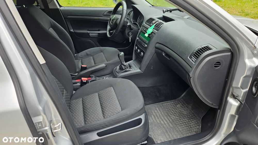 Skoda Octavia 1.4 TSI Ambiente - 12