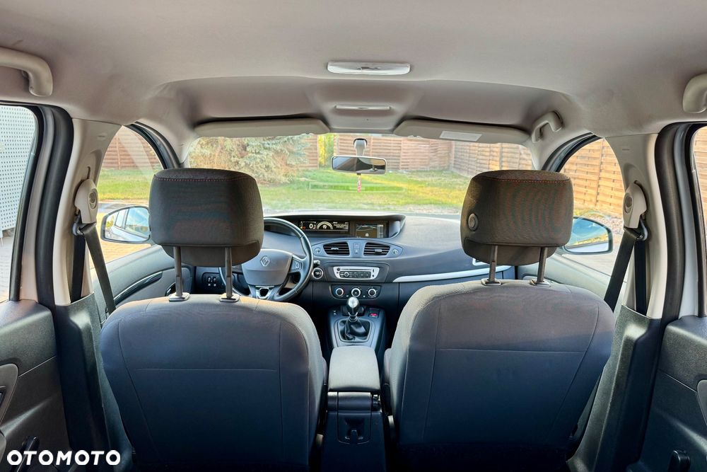 Renault Scenic - 17
