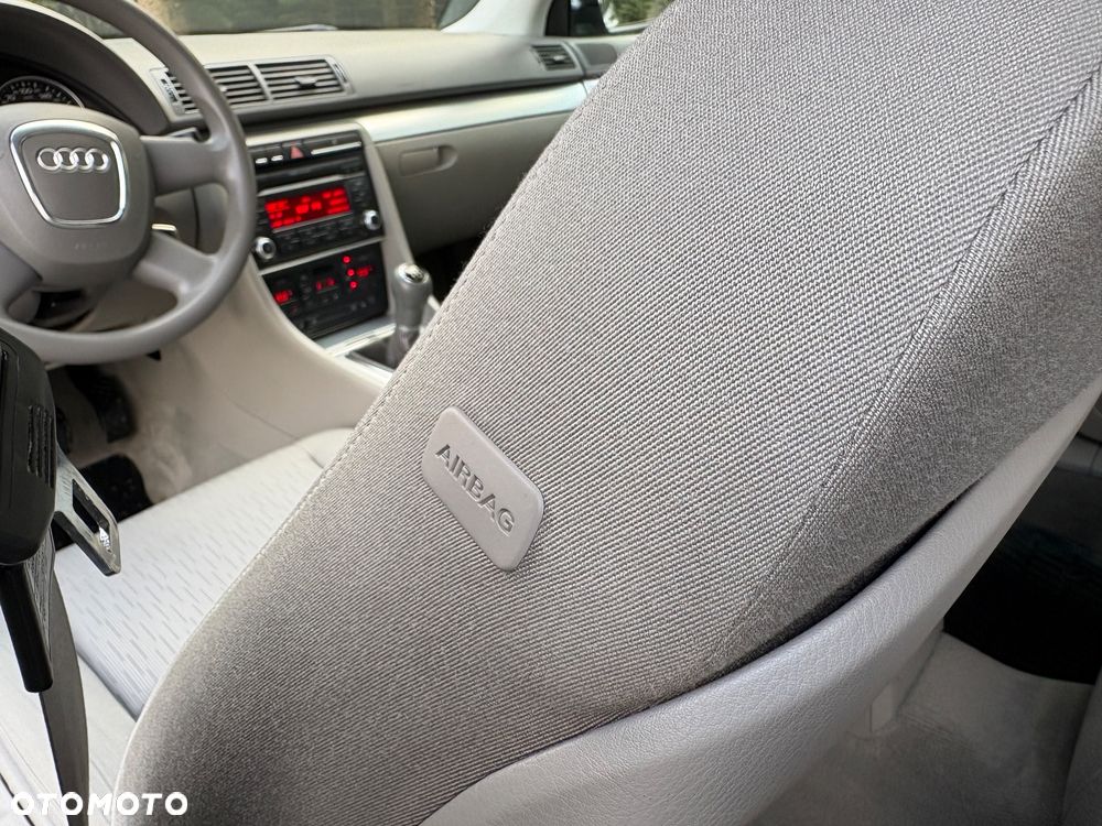 Audi A4 Avant - 17