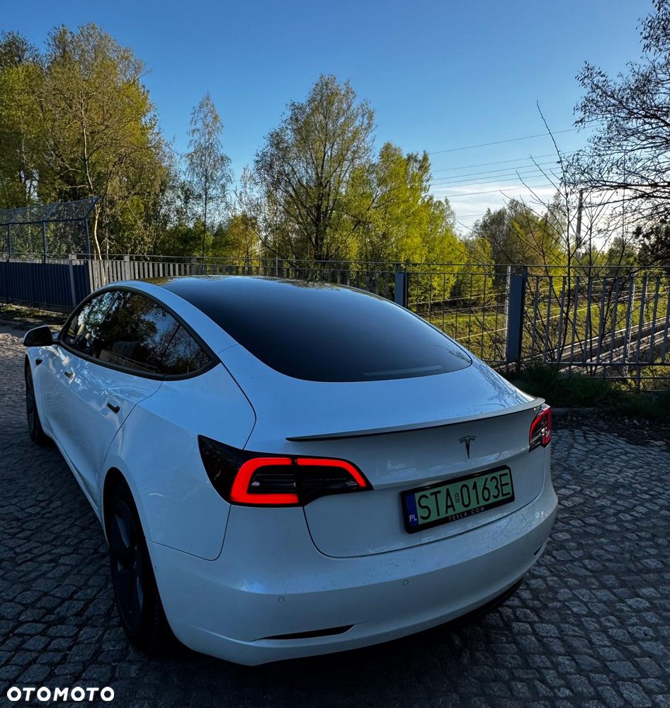 Tesla Model 3 Standard Reichweite Plus Hinterradantrieb - 7