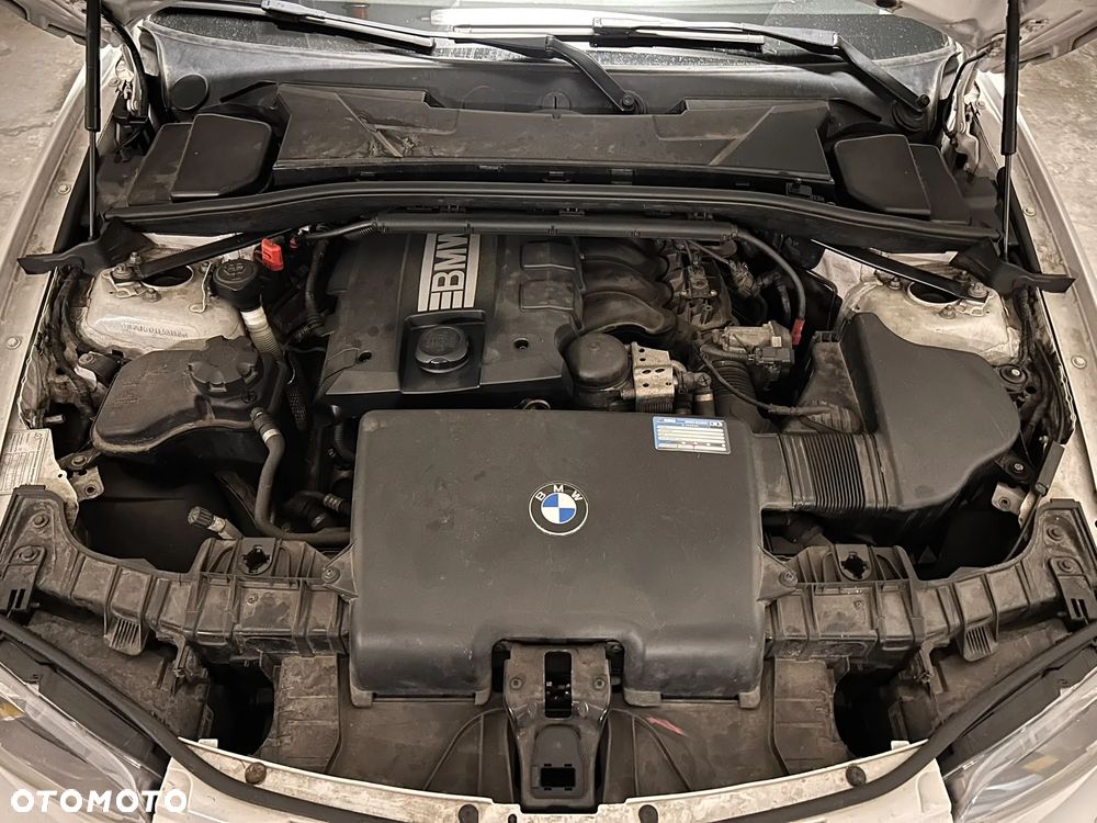 BMW Seria 1 116i - 10