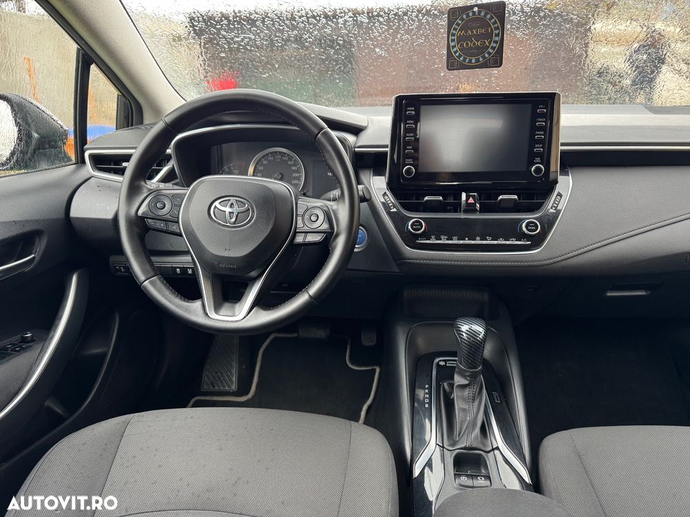 Toyota Corolla 1.8 HSD Eco - 8