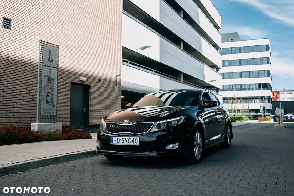 Kia Optima - 11