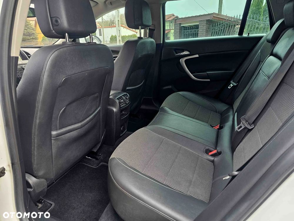 Opel Insignia 1.6 Turbo Innovation - 15