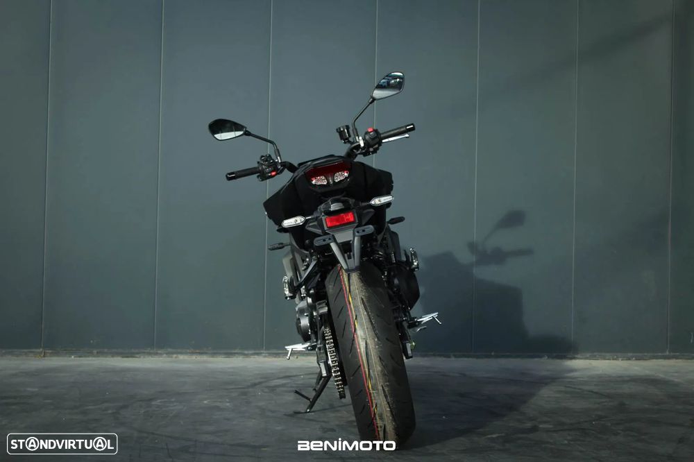 Yamaha MT-09 Y-AMT - 4
