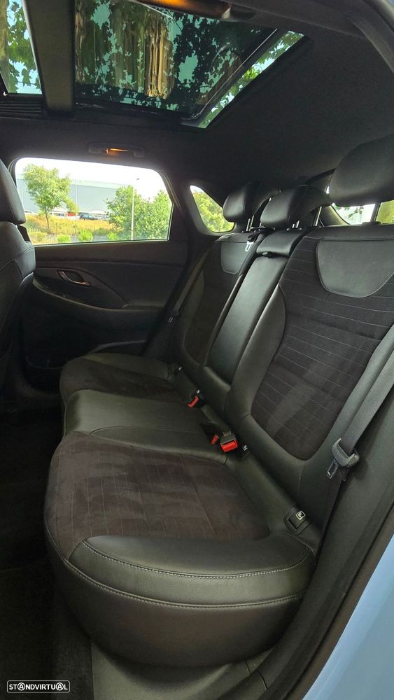 Hyundai i30 N 2.0 T-GDi Pack Performance - 27