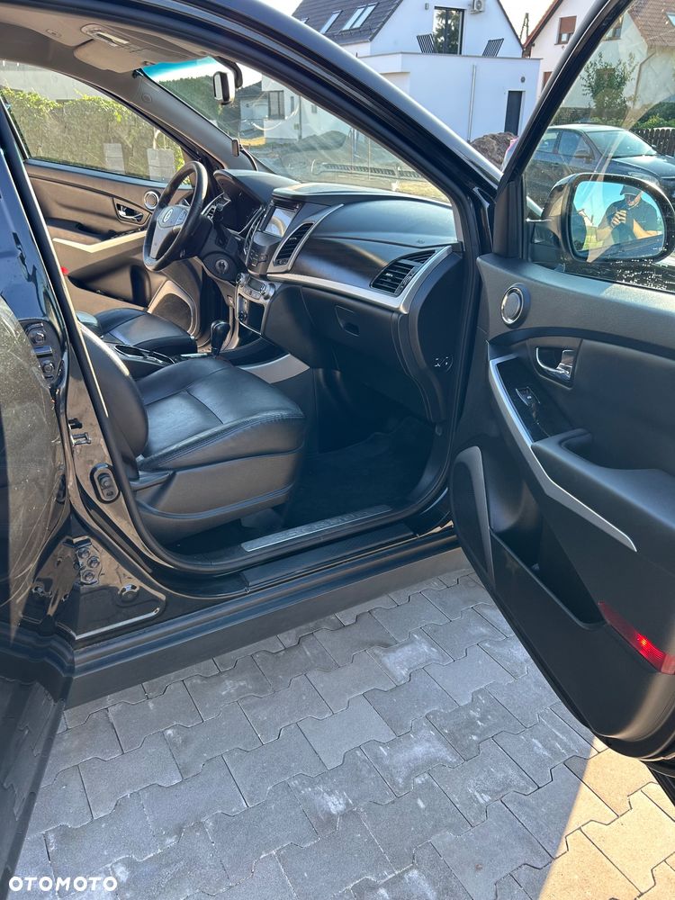 SsangYong/KGM Korando 2.0 E-XDi DPF 4WD Automatik Quartz - 10