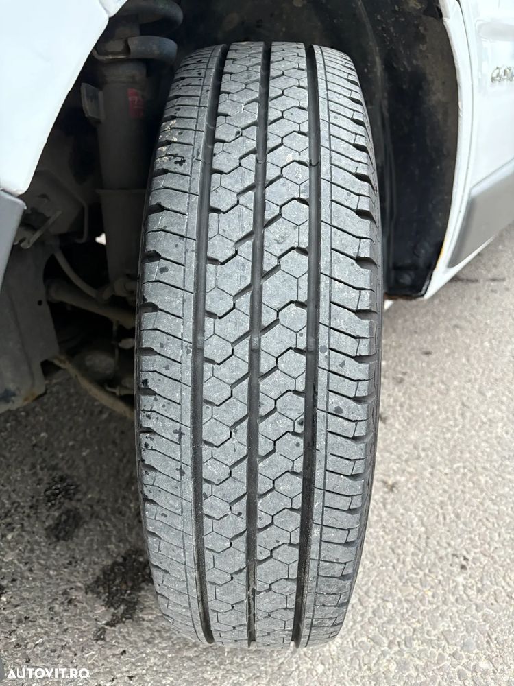 Renault Trafic 2.0 dCi 115 Combi L2H1 - 32