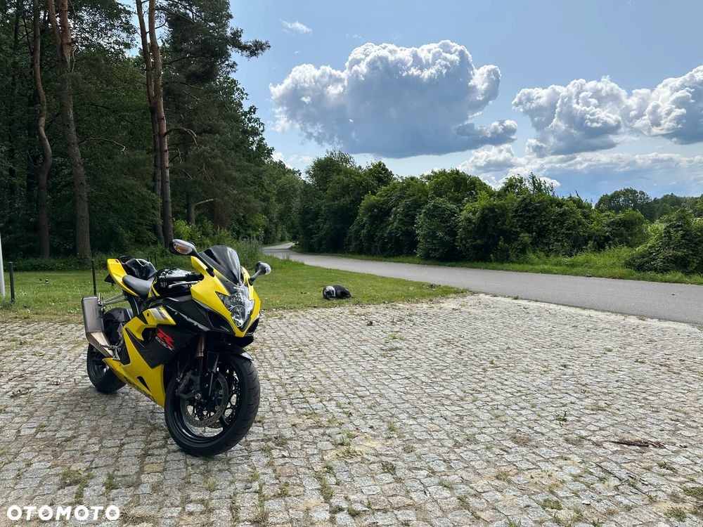 Suzuki GSX-R - 5