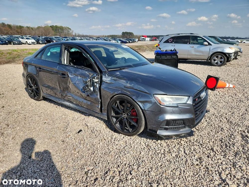Audi S3 S tronic - 5