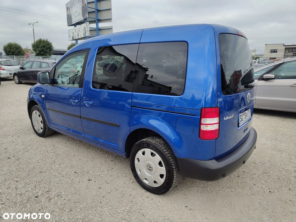 Volkswagen Caddy 2011 photo 4
