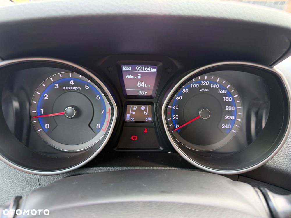 Hyundai i30 blue Kombi 1.4 YES Silver - 16