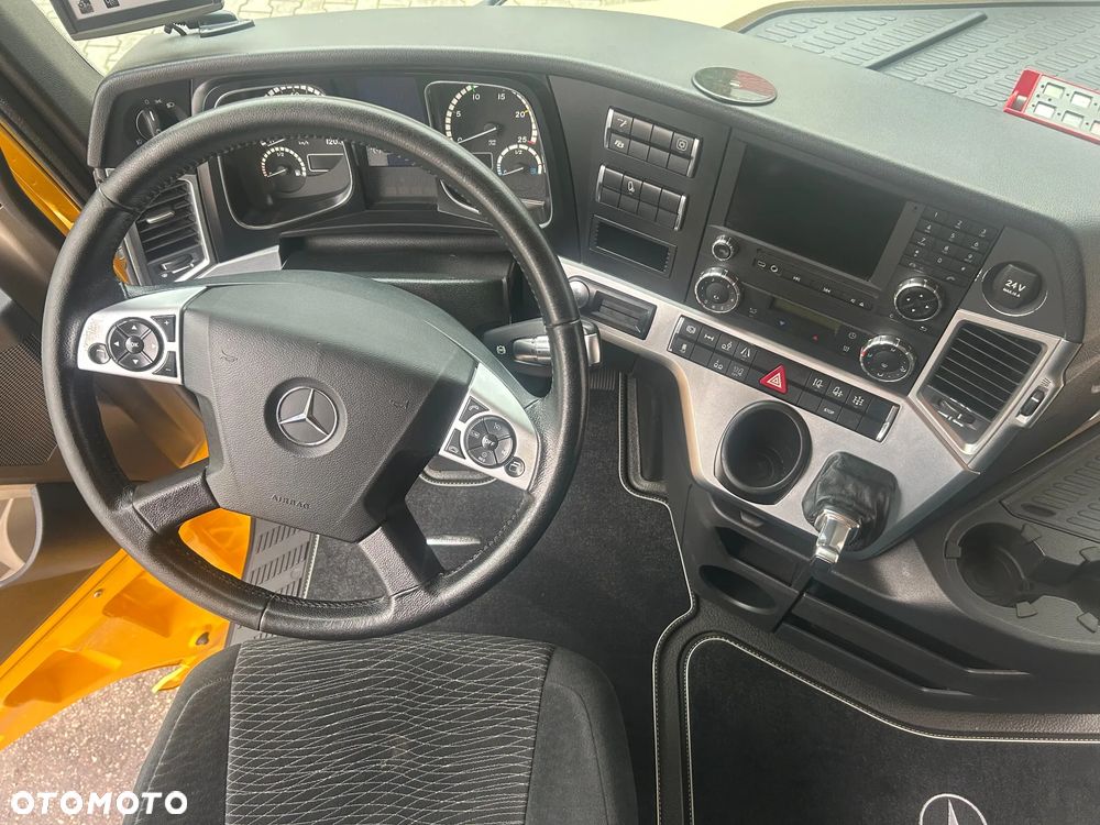 Mercedes-Benz Actros 2448 Kassbohrer - 23