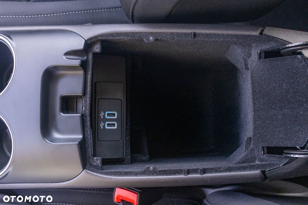 Ford Mondeo 1.5 EcoBoost Titanium - 33