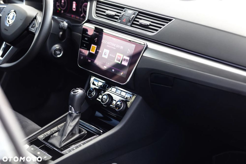 Skoda Superb 2.0 TDI DSG Style - 3