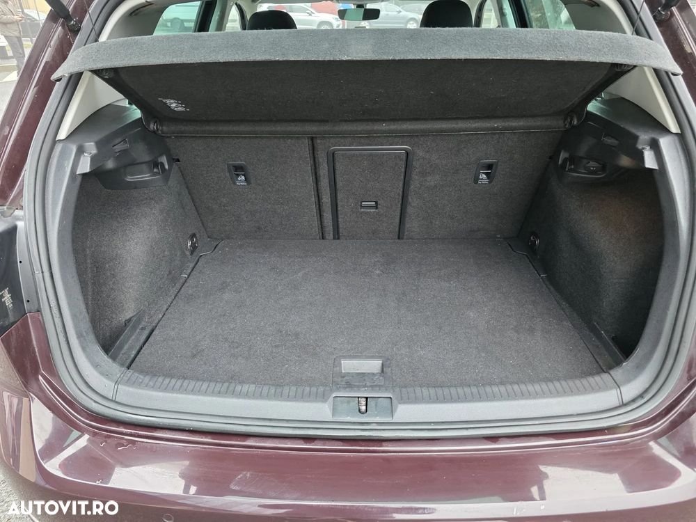 Volkswagen Golf - 15