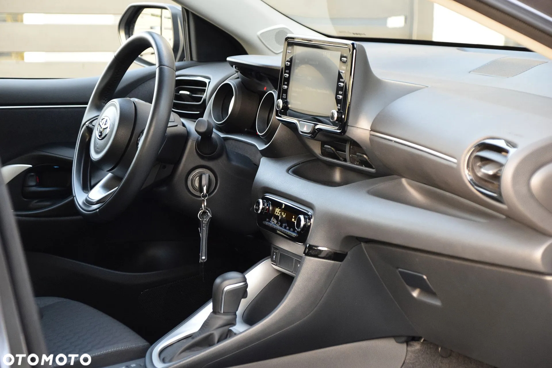 Toyota Yaris Hybrid 1.5 Comfort - 13