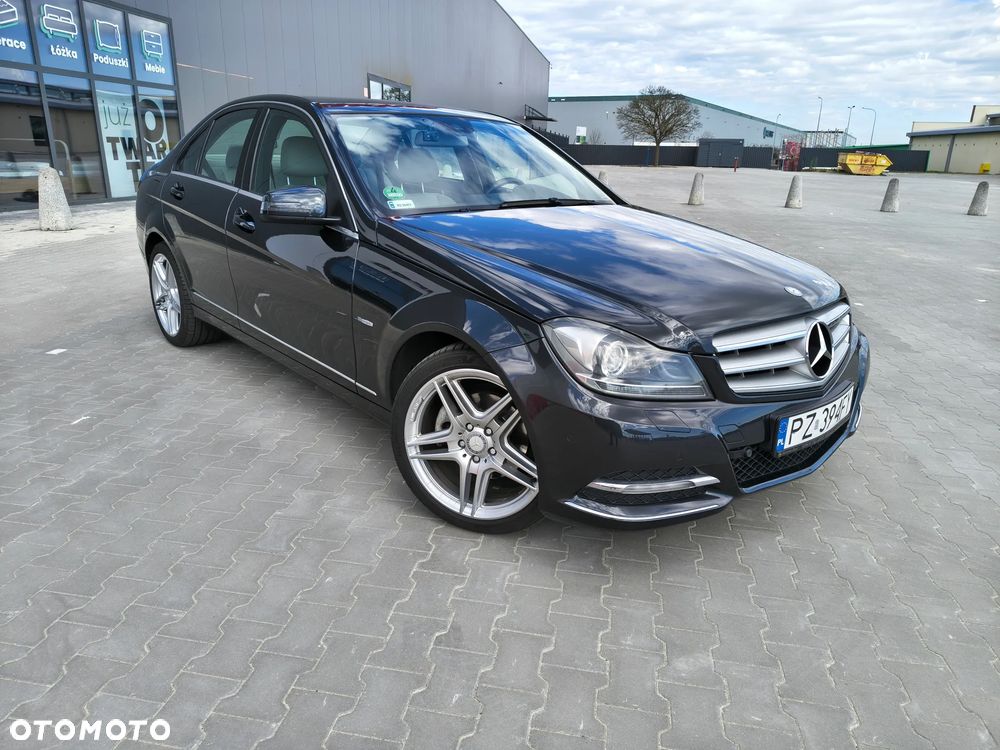 Mercedes-Benz Klasa C - 2