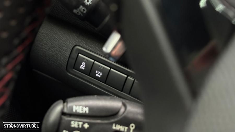 Peugeot 308 SW - 9