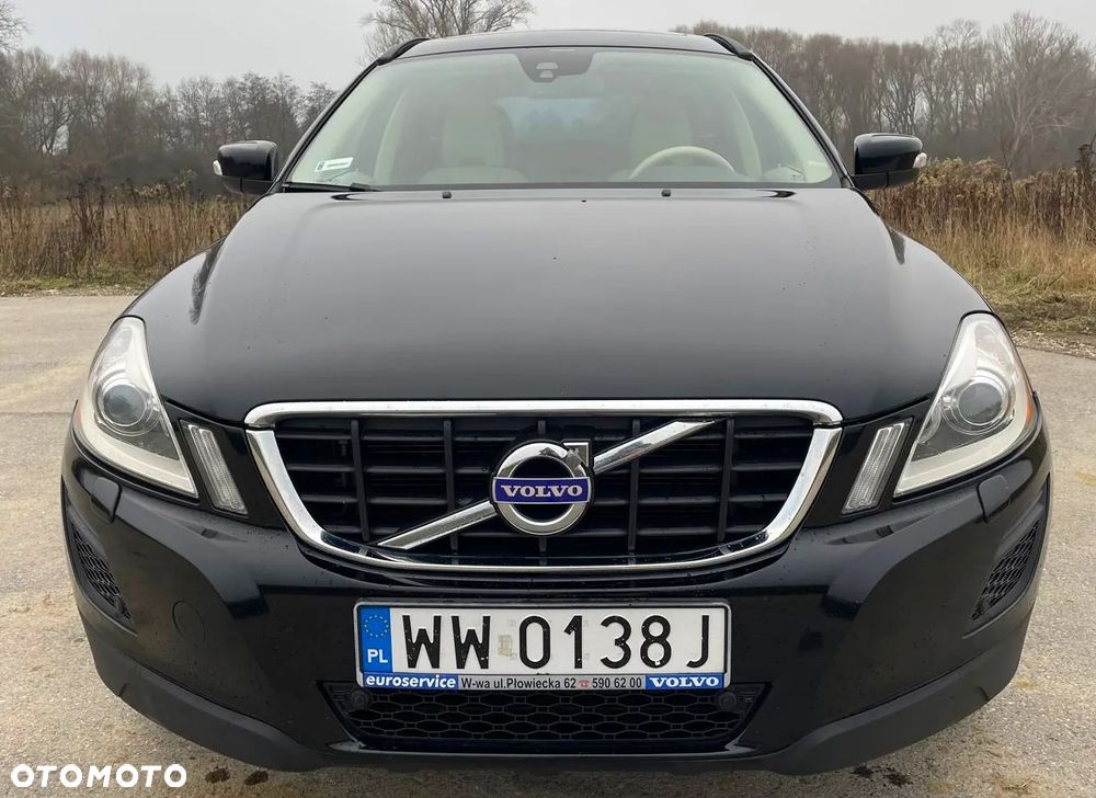 Volvo XC 60 D4 Momentum - 1