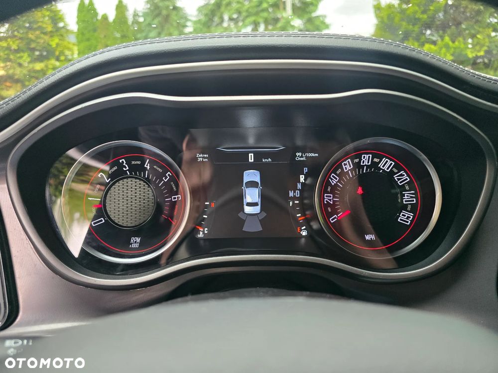 Dodge Challenger - 29