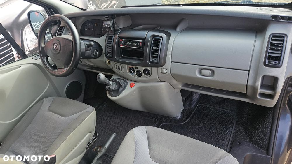 Opel Vivaro - 6